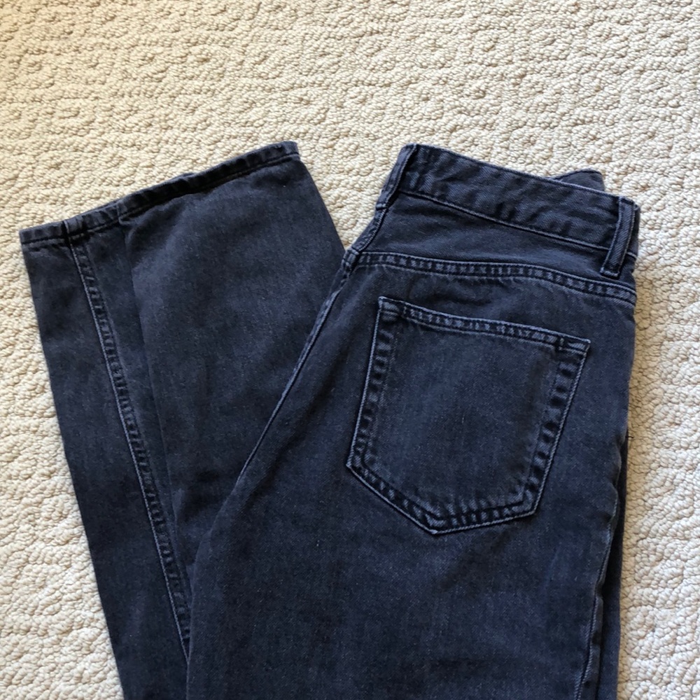 BDG Mom Jeans Size 26